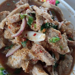 น้ำตกหมู