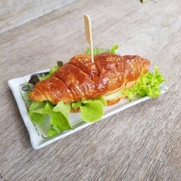 ครัวซองต์แฮมชีส