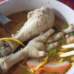 ก๋วยเตี๋ยวไก่น้ำใส