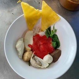 โชคดีลูกชิ้นปลา@สายไหม(เจียงสายไหม)