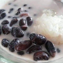 ข้าวเหนียวถั่วดำ