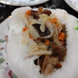 คุณตาซาลาเปาอุ่นอิ่ม