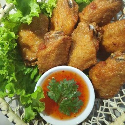 ส้มตำ  ไก่ทอด หอยทอด ณิชา House