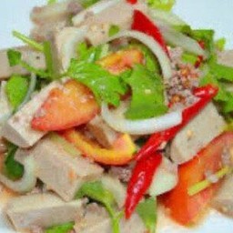 ยำหมูยอ