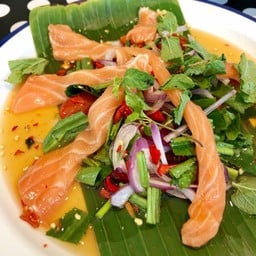 ยำแซลมอน