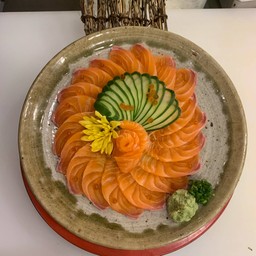 แซลมอนแร่บาง