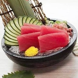 ทูน่าซาซิมิ