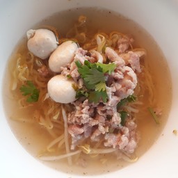 เกาเหลา น้ำใสหมู