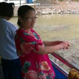 ร้านติ๋มอาหารตามสั่ง เก้าแยก