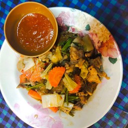 สุกี้แห้งไก่