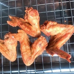 แม่หงส์ อาหารตามสั่งโต้รุ่ง ซ จุฬา