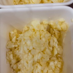 กระเทียม