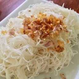 เส้นหมี่ลวก