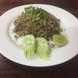 ข้าวผัดหนำเลี้ยบ