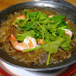 กุ้งอบวุ้นเส้น