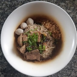 ก๋วยเตี๋ยวเรืออยุธยาหมูน้ำตกป้าเล็ก&ตามสั่ง