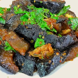 ปลิงทะเลผัดกระเพรา