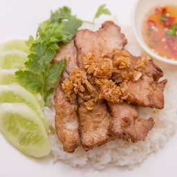 หมูทอดกระเทียม