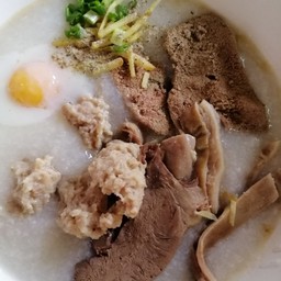 โจ๊กหมู+เครื่องใน