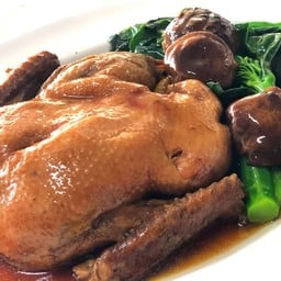 เป็ดอบยอดผัก