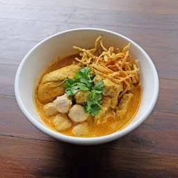 ข้าวซอยครบเครื่อง