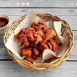 หนังไก่ทอด