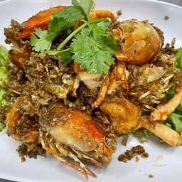 กุ้งแม่น้ำทอดกระเทียม