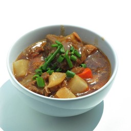 เนื้อตุ๋นหม้อดิน