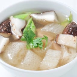 ซุปเยื่อไผ่  เจ