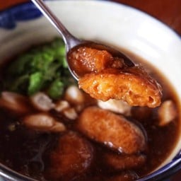 กระเพาะปลาน้ำแดงกังป๋วยเนื้อปู