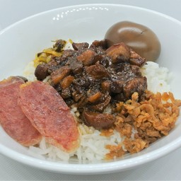 ข้าวหน้าหมูใหญ่