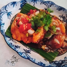 ปลากะพงคลุกซอส