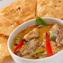โรตีแกงเขียวหวานไก่