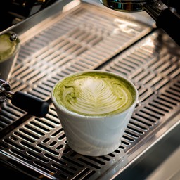 HOT MATCHA LATTE