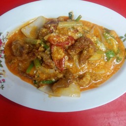 ทะเลผัดผงกะหรี่