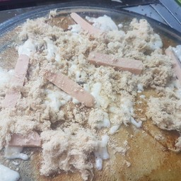 ไส้กรอกไก่-หมูหยอง-ชีส