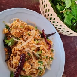 แม่นางข้าวปุ้นปู