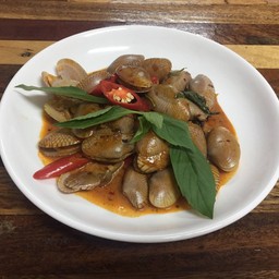 ข้าวราดผัดหอยลาย