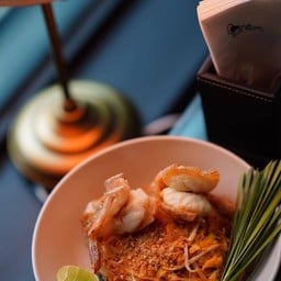 ข้าวผัดต้มยำกุ้งแชบ้วย