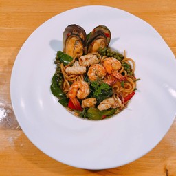 สปาเก็ตตี้ขี้เมาทะเล