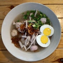 อาหารอีสาน-ก๋วยจั๊บญวน วังปลา