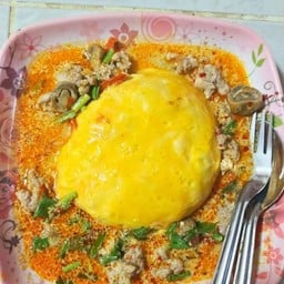 ข้าวไข่ข้นต้มยำหมูห่อ