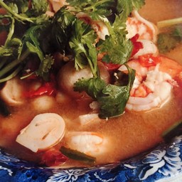 ต้มยํากุ้งน้ำข้น