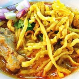 ข้าวซอยแม่แดง