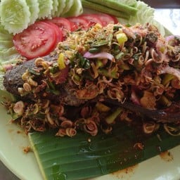 ลาบปลาช่อน