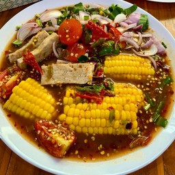 ยำข้าวโพดหมูยอปลาร้า