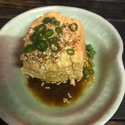 Roll House Izakaya Bar