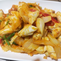 เนื้อปูผัดไข่เค็ม