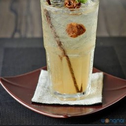 บ๊วย โซดา