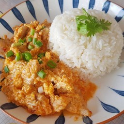 ข้าวราดผัดซู่ซ่า